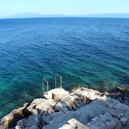 Seaside Secluded Cove Srhov Dolac, Hvar - 2072 Апартаменты Gdinj